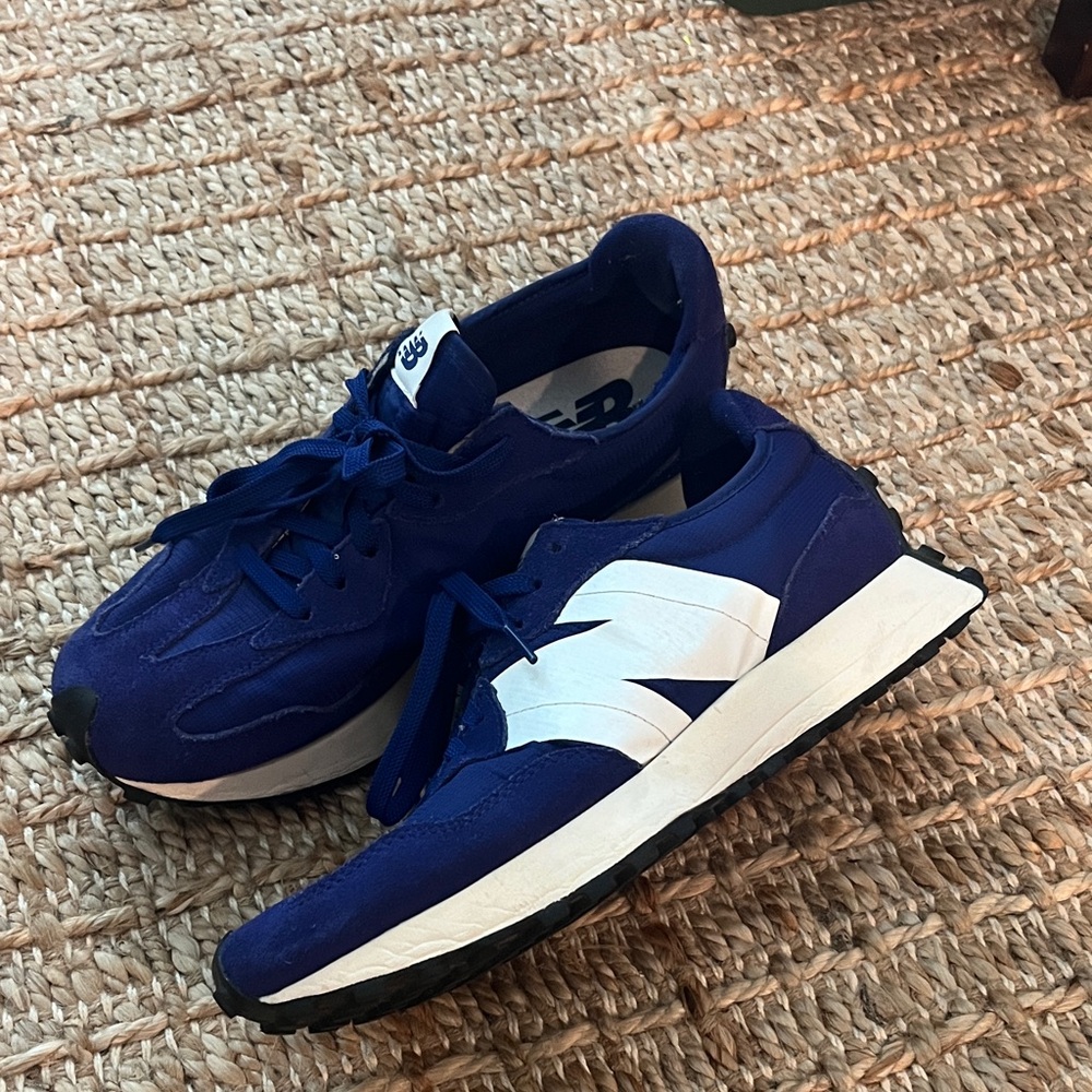 New Balance Men's Navy and White Sneakers